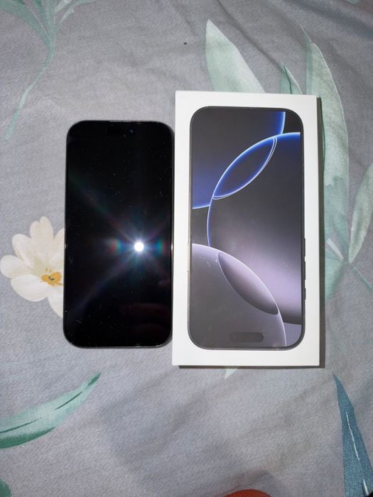 iPhone 16 pro 256 titanium black