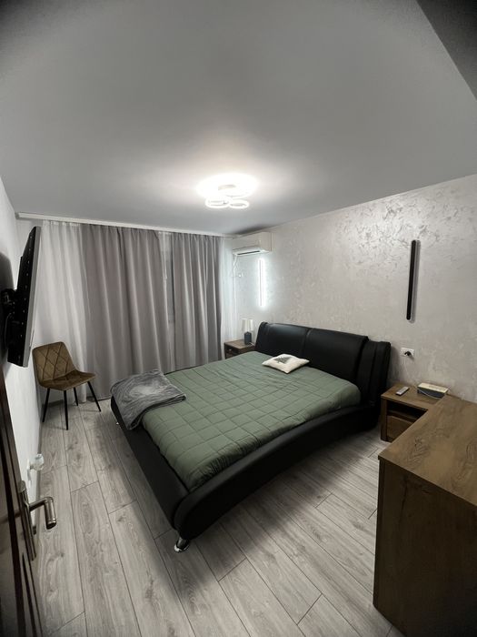 Apartament 3 camere de vanzare, se vinde mobilat si utilat