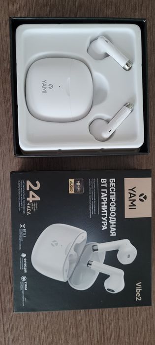 Продам Блютуз наушники новые