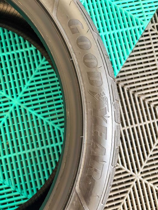 Set anvelope vara 215 45 R20 95T GoodYear Efficient Grip Performance echipare Renaut dot 0525 6.36mm
