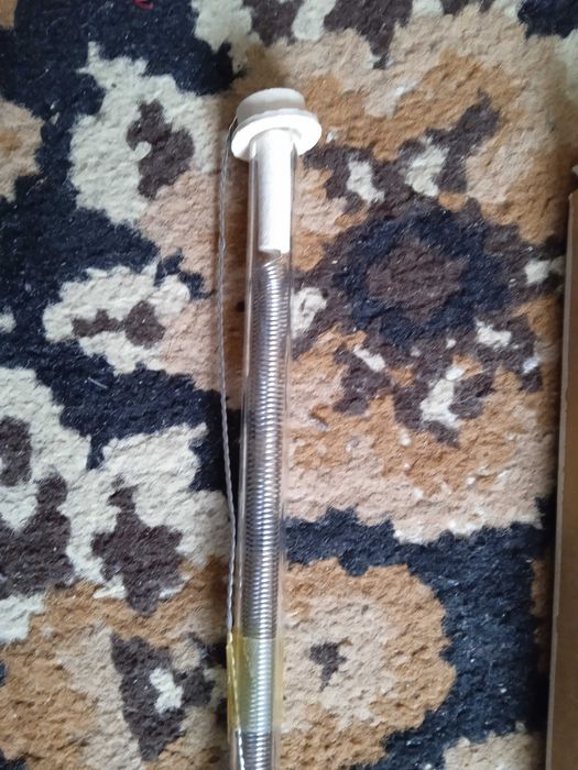 Електрическа отоплителна печка ”ЛЪЧ-5” и 3 реотани за печка ИНА02