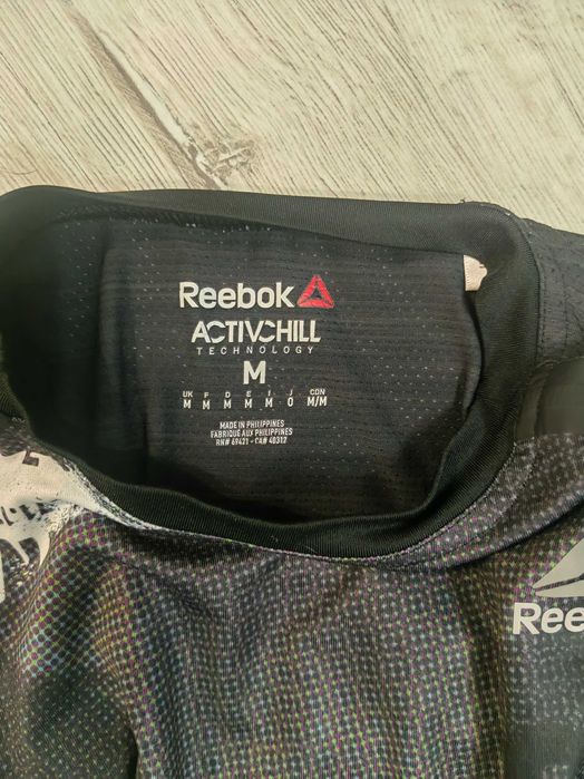 Тениска Reebok.....