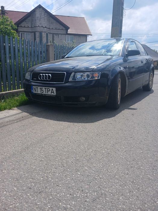 Vînd audi a 4 b 6