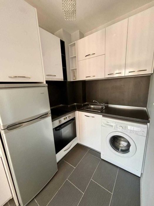 Дава се под наем Двустаен апартамент в Пловдив, Тракия - 45 кв.м за 300 € - Снимка #4