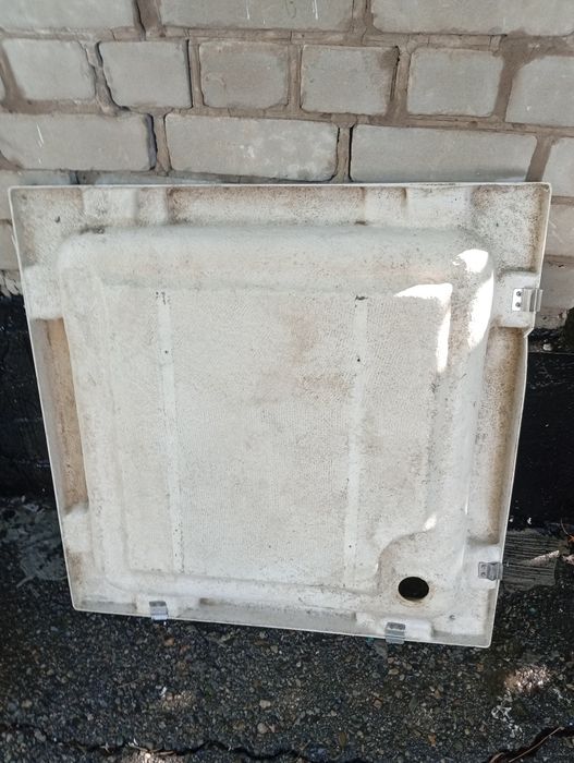 Поддон для душа в хорошем состоянии