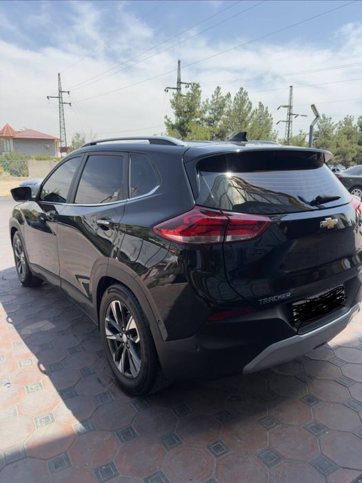 Treker primier 2023 yil 55.000 km