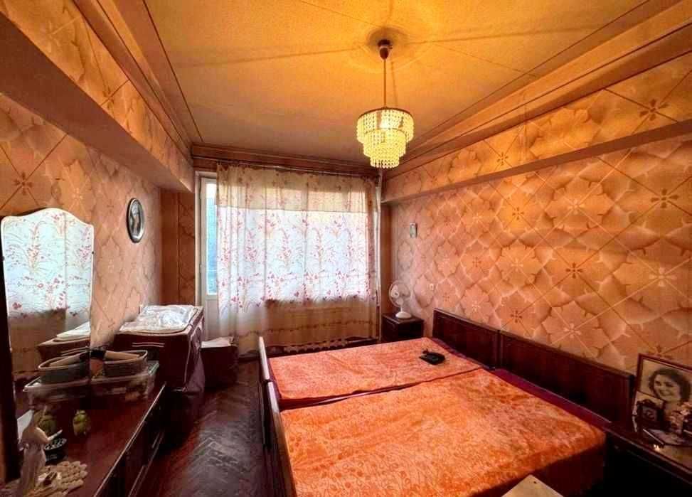 Центр города Ц6 метро Минор, 4 комнатная квартира