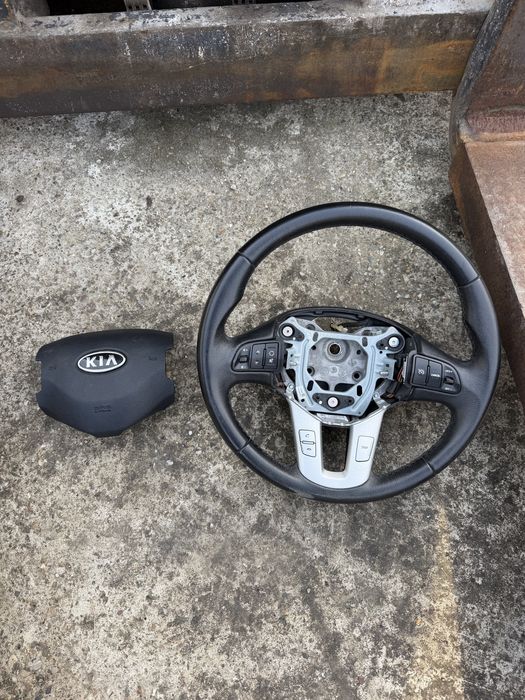 Волан с бег Kia Ceed