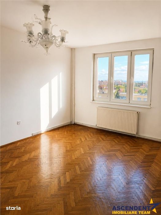 Apartament 3camere, etaj intermediar, priveliste si lumina naturala, C — fotografia 1