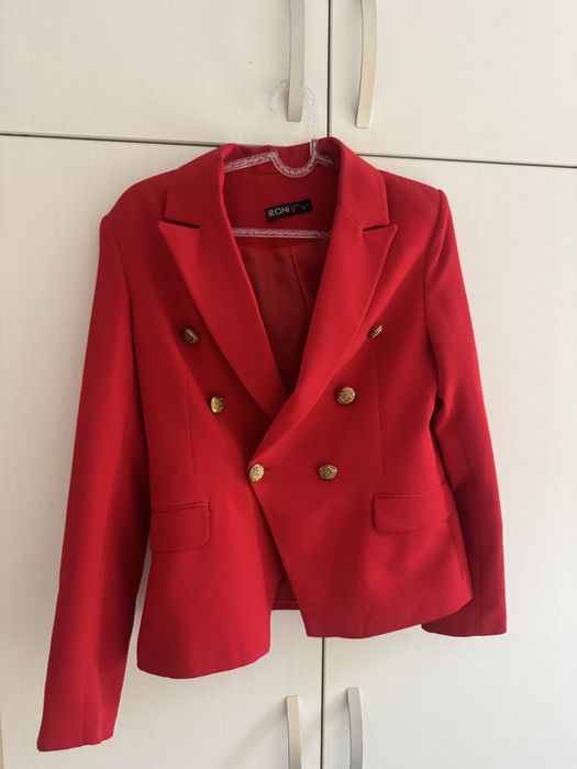 Разпродажба - сако, жилетка и елече