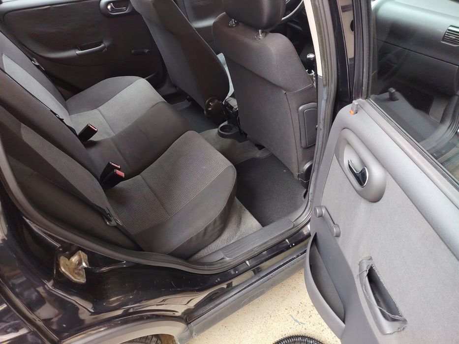 Auto Detailing si curatare tapiterie la domiciliu