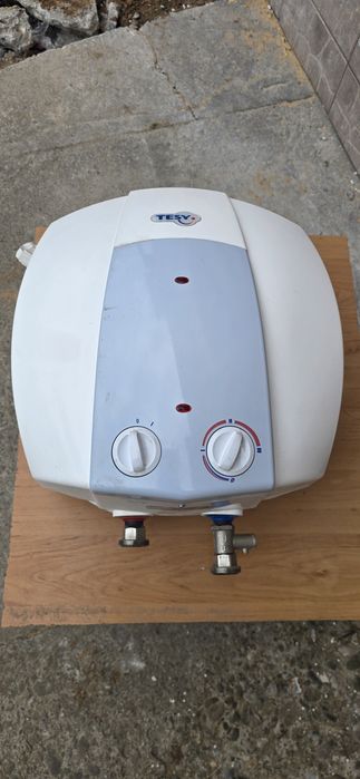 Boiler electric Tesy 10 litri, ca nou