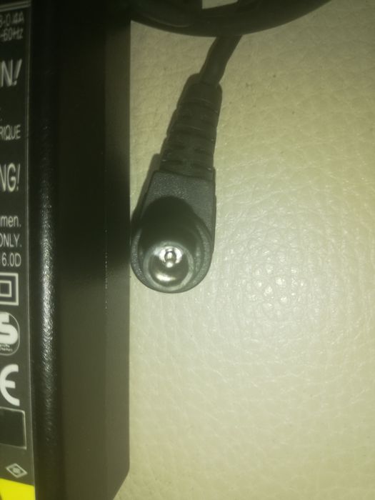 Încărcător imprimanta epson a481h mufă pin central 13,5v