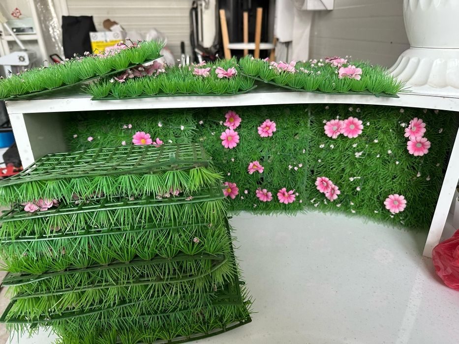 Doar 100 lei Decorațiuni Artificiale Gazon cu Flori