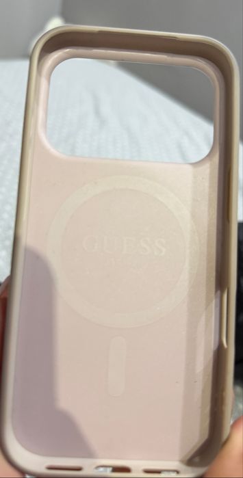 Калъф case за телефон Guess