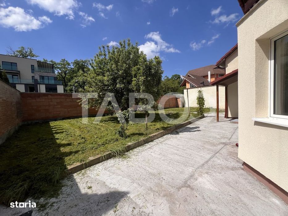 Spatiu birouri cu 6 camere 147 mpu curte libera 260 mp Calea Dumbravii