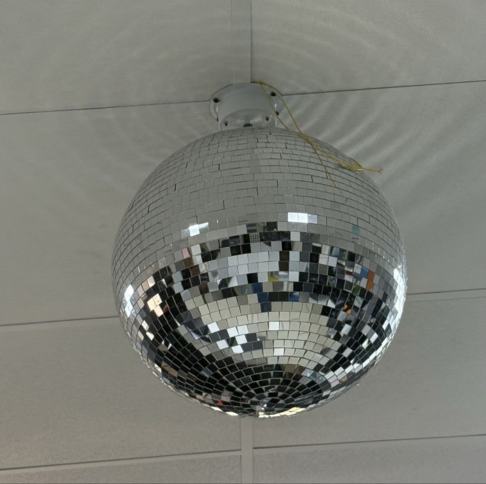 Зеркальный диско шар с мотором