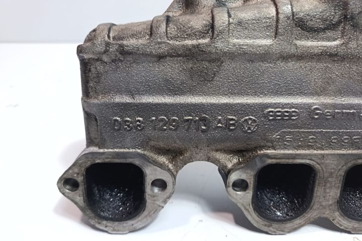 Galerie admisie cu egr 038129713AB Volkswagen VW Passat B5