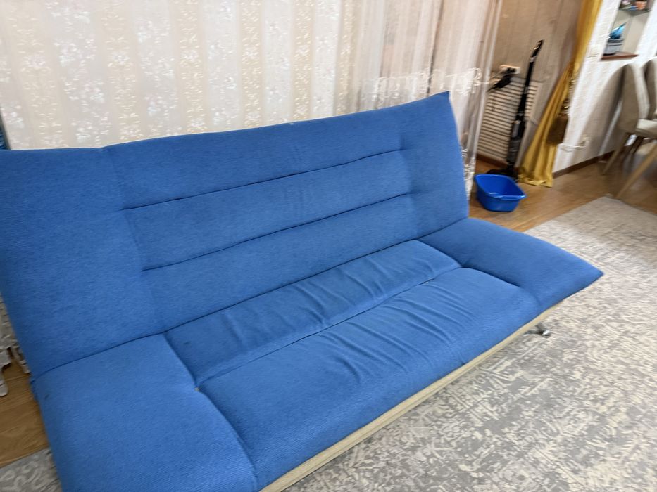 Продам диван 20 000