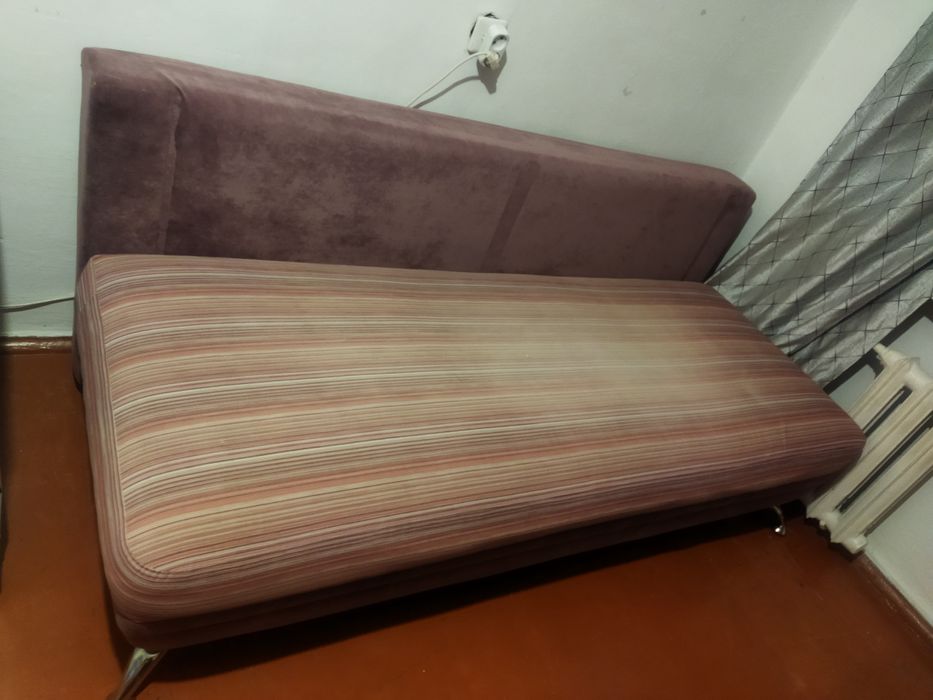 Продается диван 2