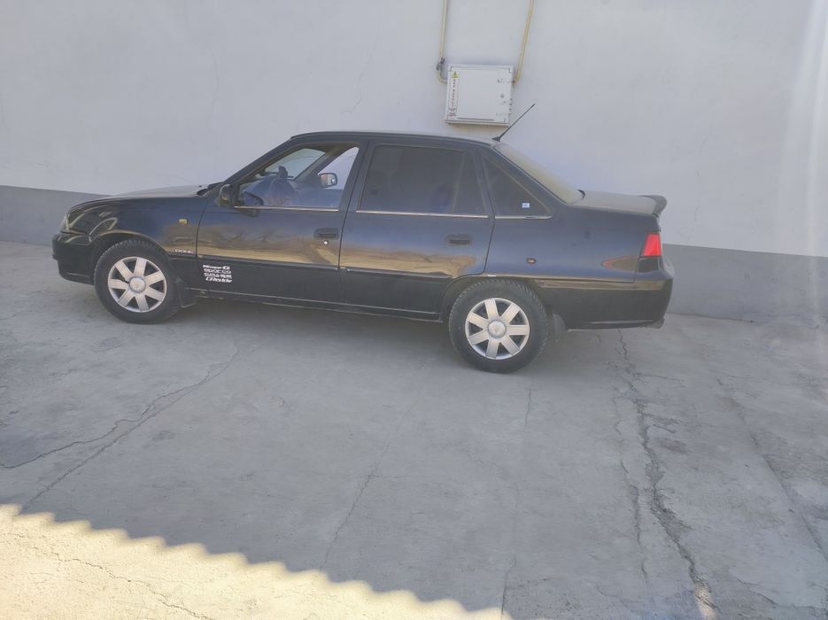 Нексия 2 сотилади