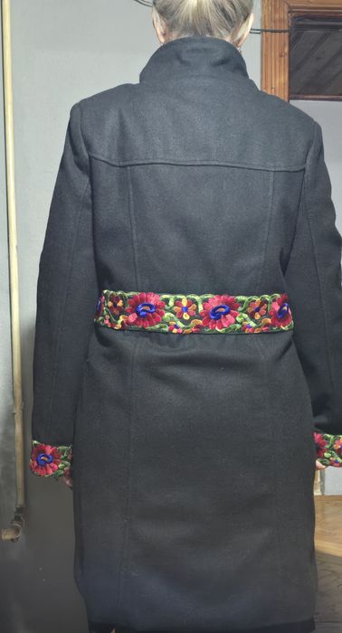 Palton din stofa de lână,  românesc si palton din stofă
