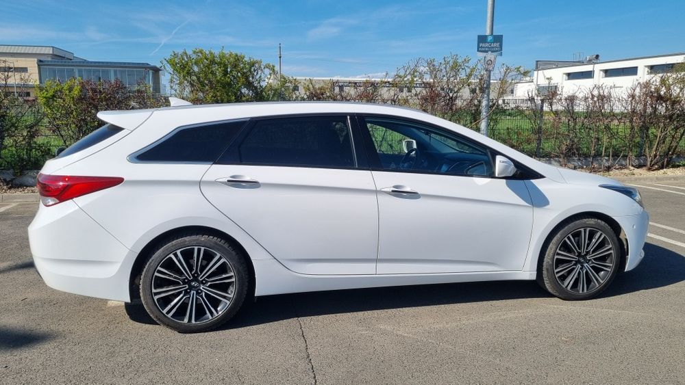 HYUNDAI i40 2017 — imagine 2