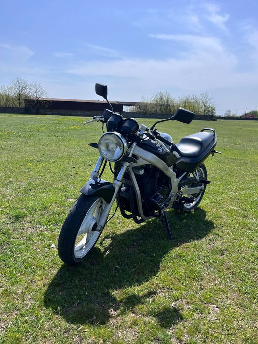Vând Suzuki GS 500