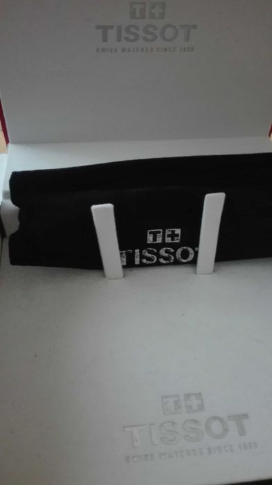 Часовник Tissot Pro 100