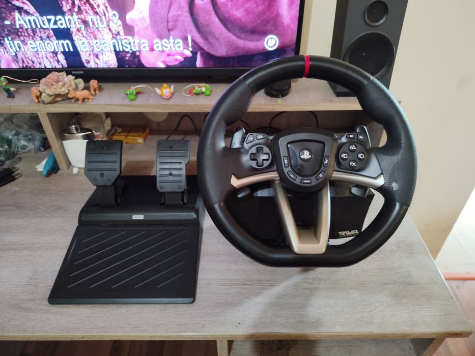 Vând volan Hori Apex