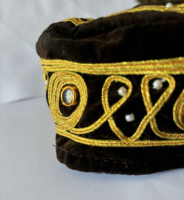 Fes turcesc de catifea realizat manual