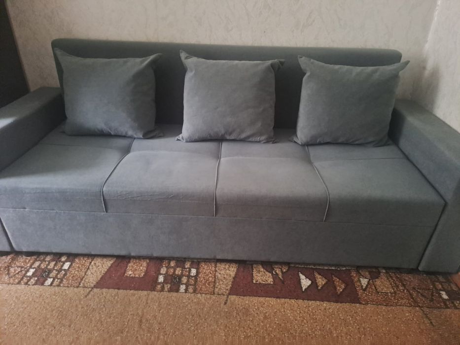 Продам диван б/у