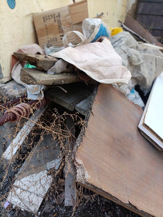 Дрова, разные доски, мдф стеновые панели