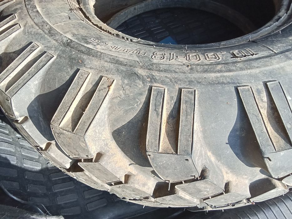 Шины 10.00.18. Новые