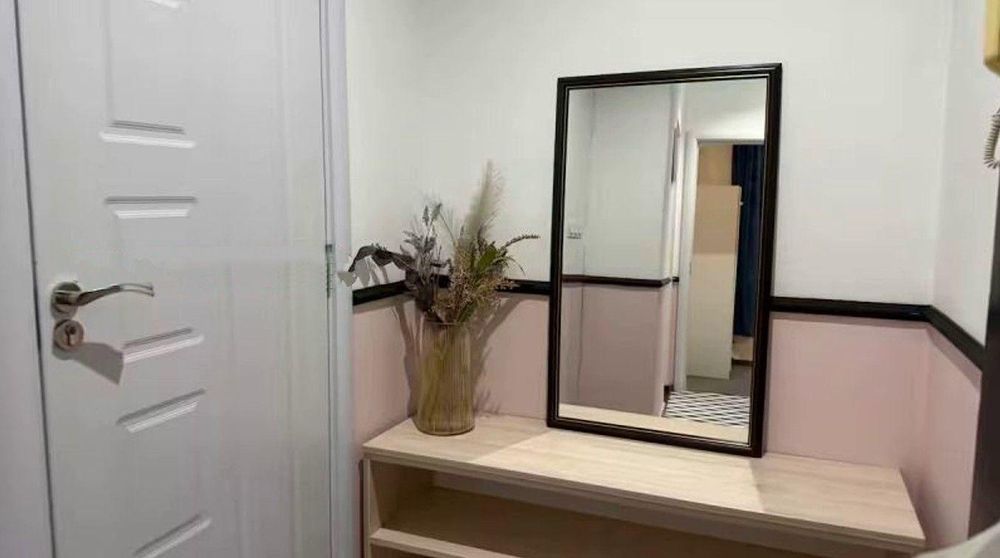 Дава се под наем Тристаен апартамент в София, Център - 71 кв.м за 896.58 € - Снимка #8