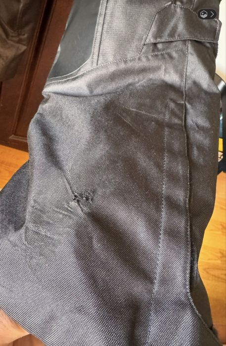 Costum complet Alpinestar. Andes Honda bonus șapca Honda