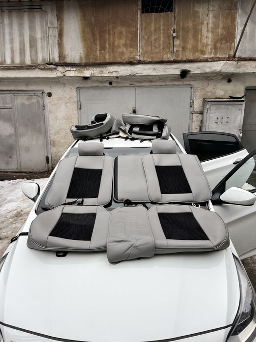 Чехлы на сиденья универсальные