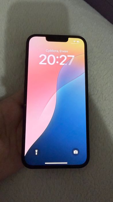 Продам айфон 13 на 128 гб