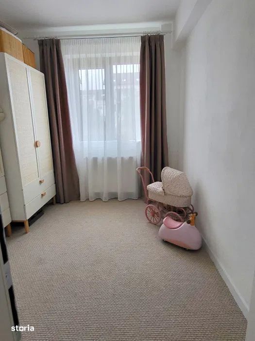 Apartament 3 camere, etaj 1, zona Borhanci — fotografia 3