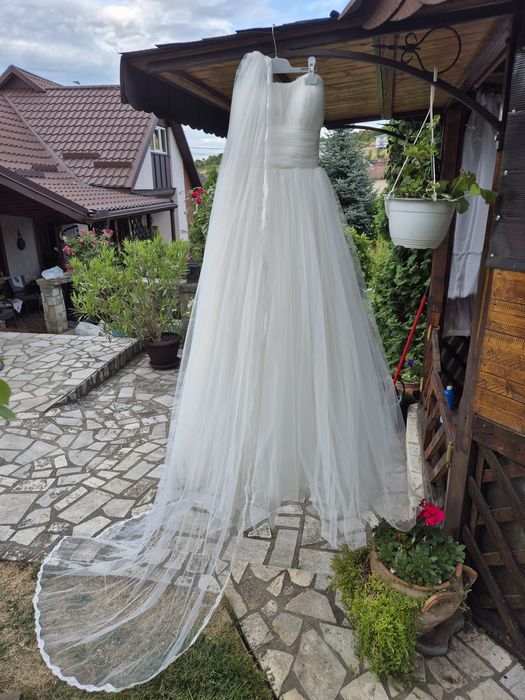 Vând rochie mireasa XS