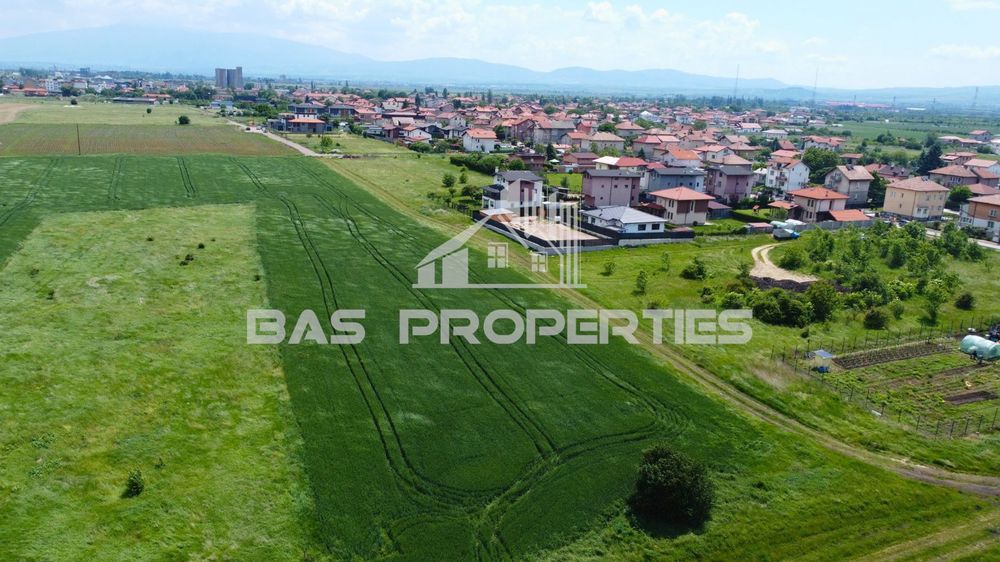 Парцел в София, област-гр.Костинброд площ 490