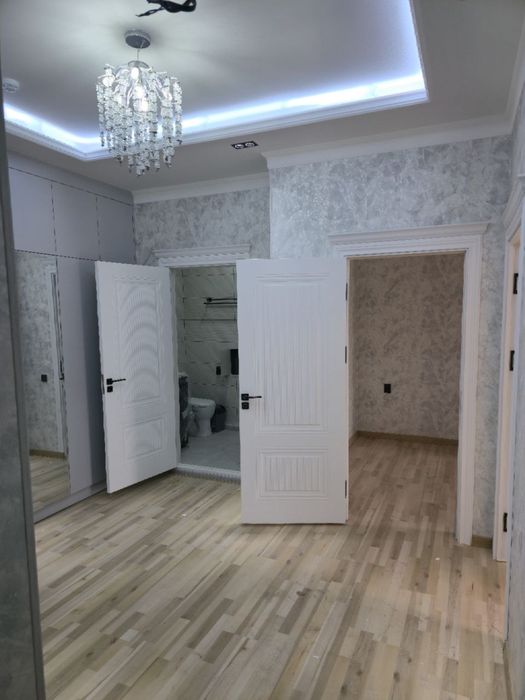 3 Xonali honadon stuvda remont bilan 94 m2