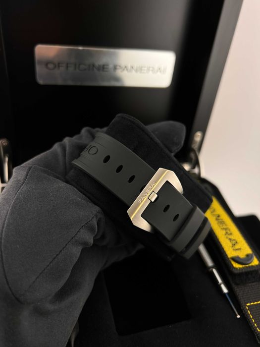 Наручные часы Panerai Luminor