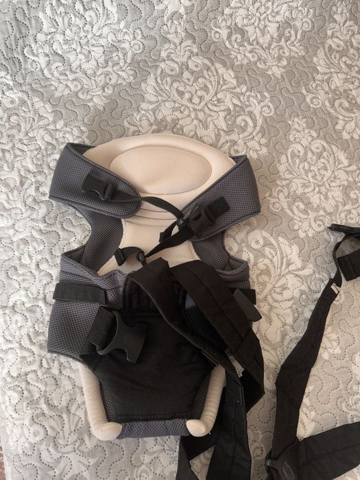 Кенгуру  Chicco подходящо от 0м.