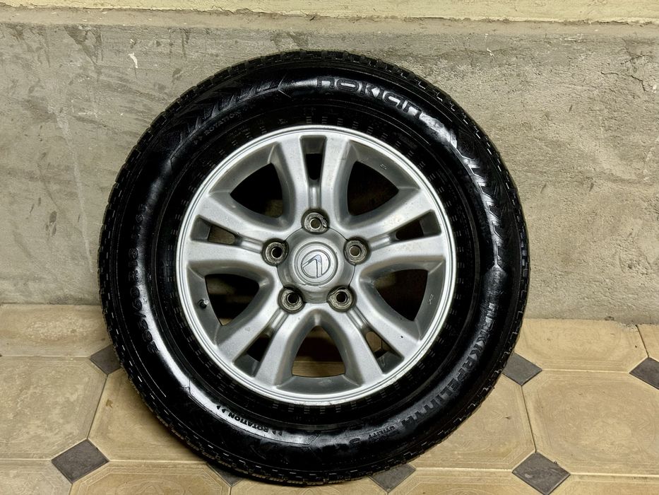 285/60 R18 зимняя с диской на запаску