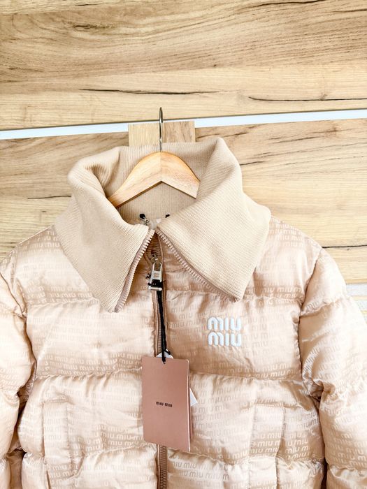 Разкошно суперсвежо зимно яке Miu M