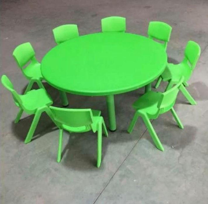 Стул детский пластиковый