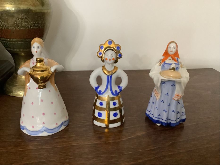 Статуэтки фарфоровые Дулево