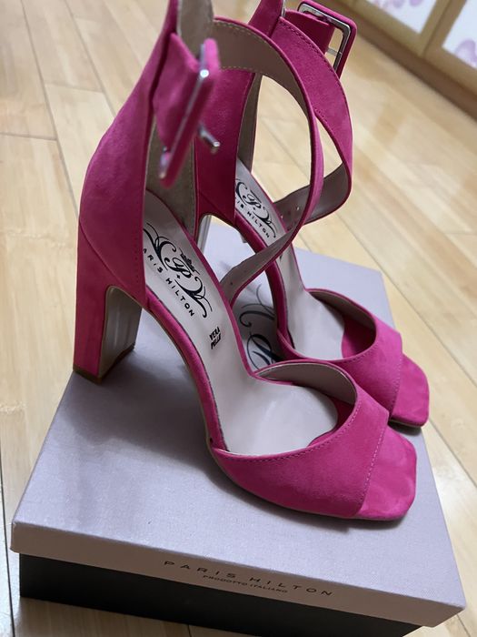 Обувки Paris Hilton