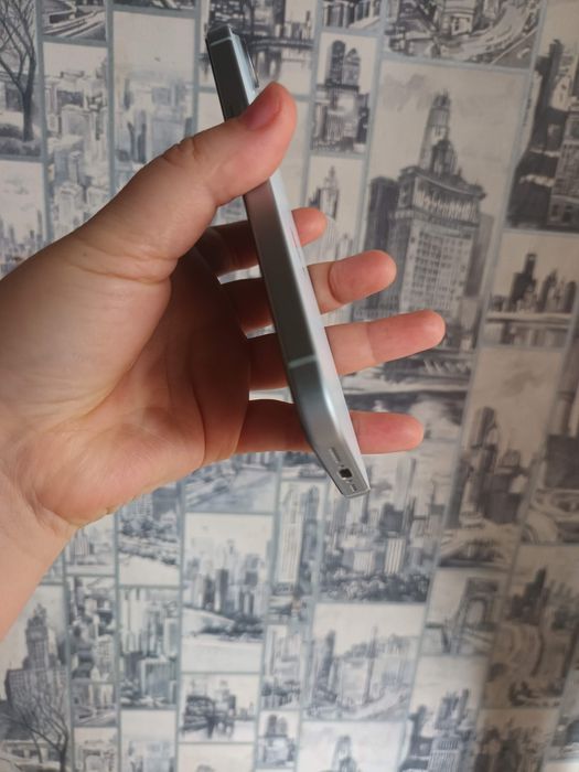 Iphone 15 256Gb ideal
